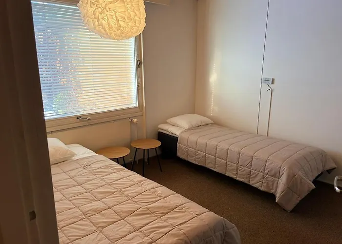 Villa A Quiet House Right Next To The Airport